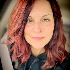 Meet your Posher, Lisa